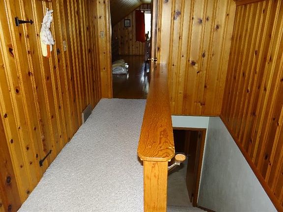 4th image of 170 Valleyview Dr
