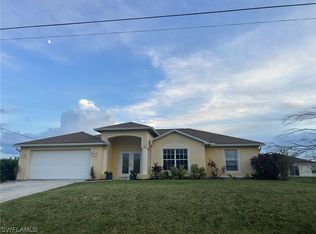 226 NW 14th Ter, Cape Coral, FL 33993