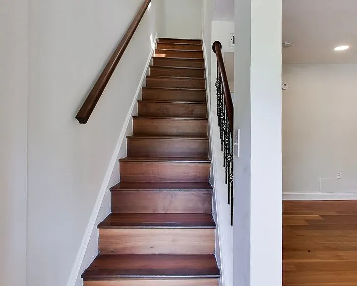 4230 Edson Pl NE — Photo 8