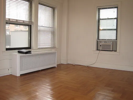 Rented by EA Kane RE Inc. | media 23