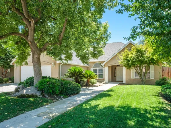 2370 Skansen St, Kingsburg, CA 93631