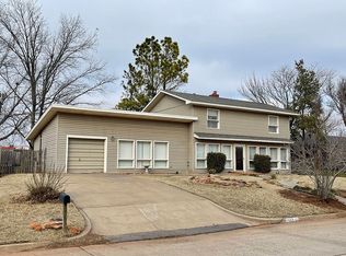 1405 Saber Ln, Weatherford, OK 73096