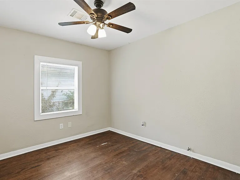 7301 Conley St — Photo 11
