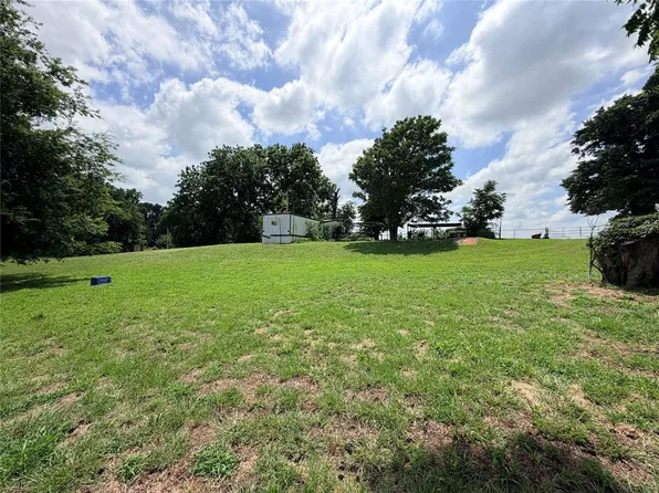 26226 220th St, Purcell, OK 73080