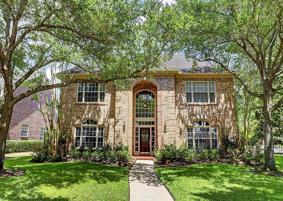 1st image of 3523 Autumn Bend Dr