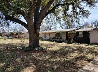 4215 Rivercrest Dr, Wichita Falls, TX 76309