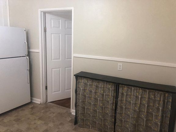 kitchen - Freshly painted