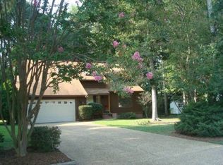 103 Rachel Ln, Yorktown, VA 23692