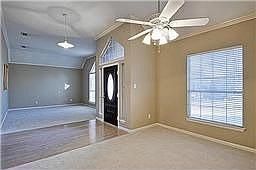 5th image of 217 Black Oak Cir