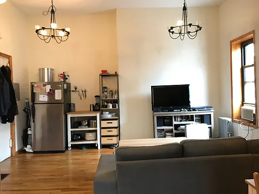 Rented by Simply Brooklyn Realty Inc | media 29