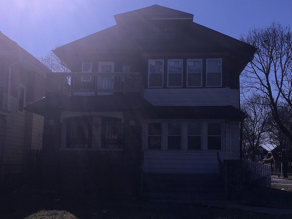 2nd image of 2877 N 45th St #2879
