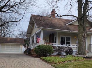 5733 Fairmount Ave, Downers Grove, IL 60516