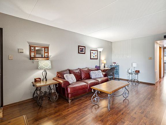 5th image of 8124 169th St APT 1E