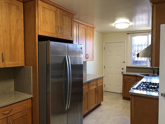 5th image of 97 Farallones St