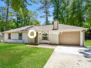 1006 Timbervale Ln, Lithonia, GA 30058