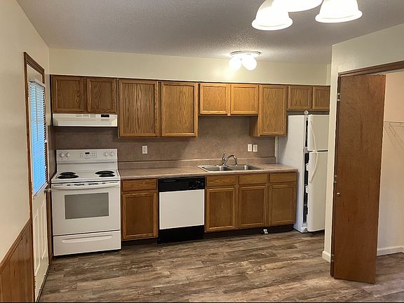 4th image of 1965 Delwin St APT 1