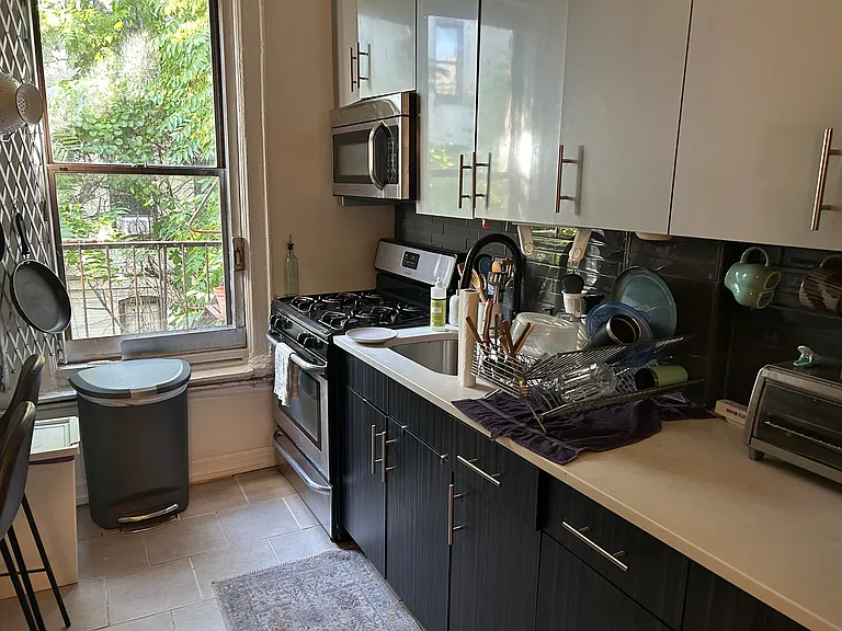 380 Saint Johns Pl #3A — Photo 1