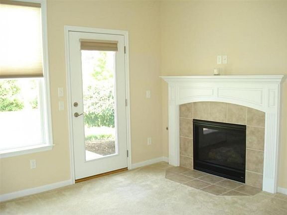4th image of 1321 Meadow Vista Dr