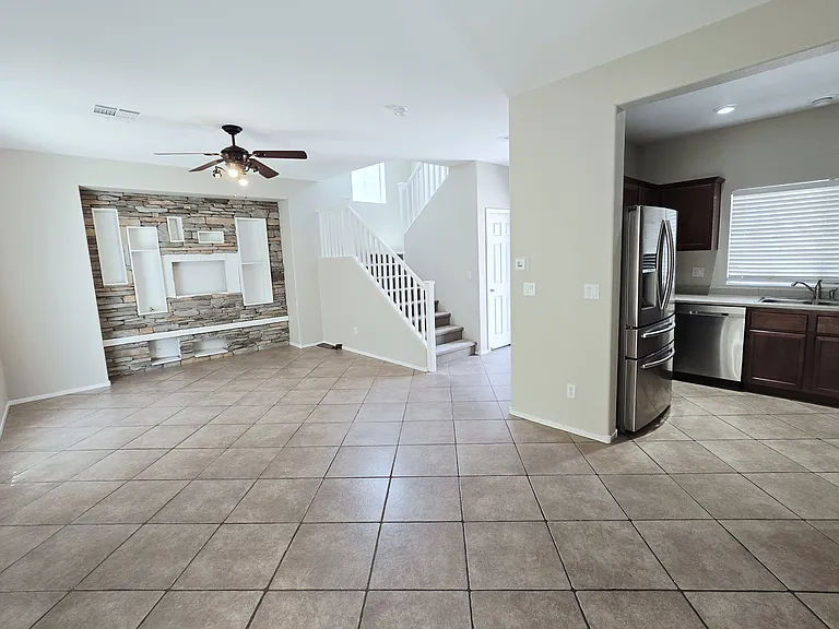 1035 Appaloosa Hills Ave — Photo 2