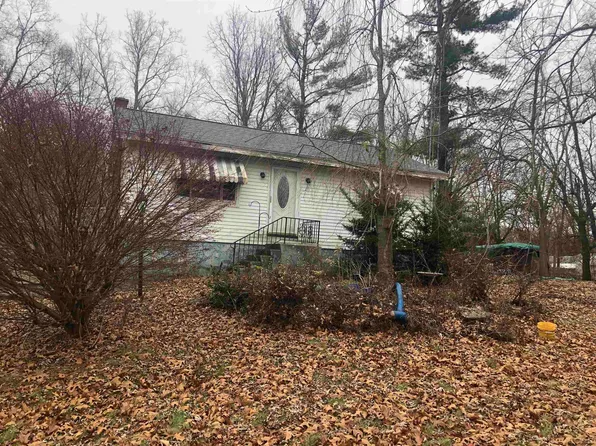 4225 Treat Hwy, Adrian, MI 49221