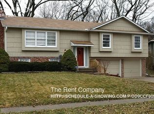 7316 Flint Dr, Shawnee, KS 66203