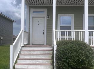 2404 Gladiolus St #A, Ocean Springs, MS 39564