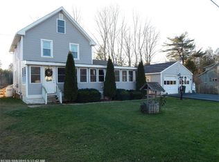 22 Cove St, Verona Island, ME 04416