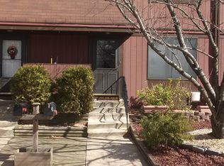 11 Bower Ct, Staten Island, NY
