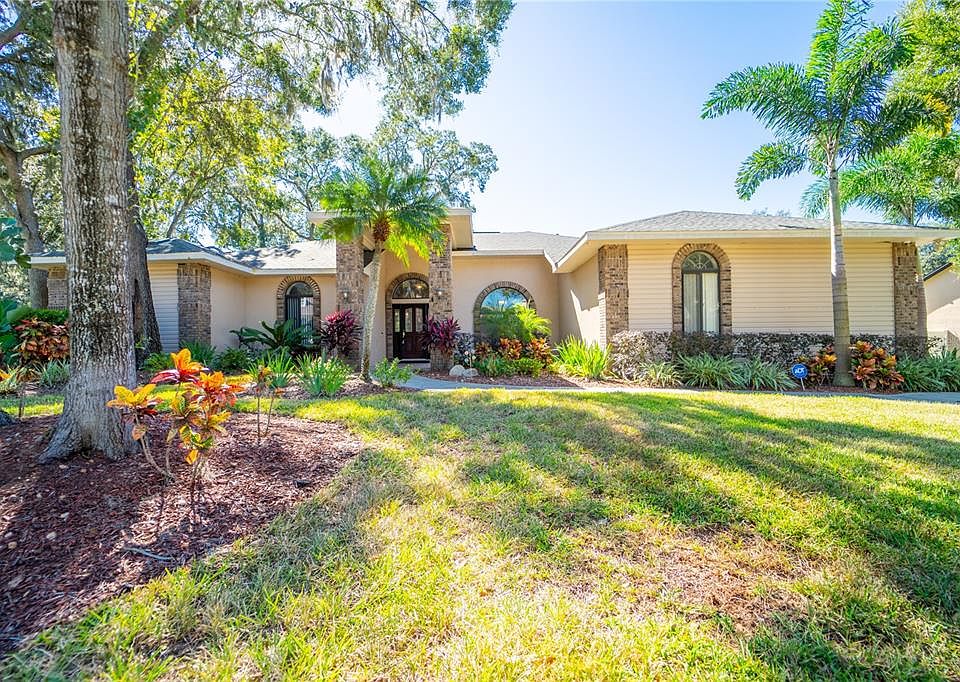 1st image of 1117 Hunt Club Ln