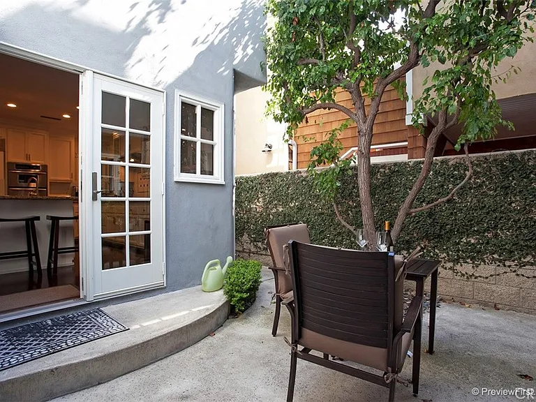 441 Carnation Ave — Photo 28