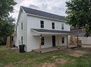 215 N Logan St #B, Burlington, NC 27217