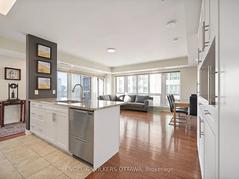 234 Rideau St #1112 — Photo 3
