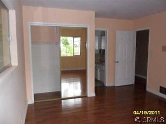 4th image of 2030 Vista Ave