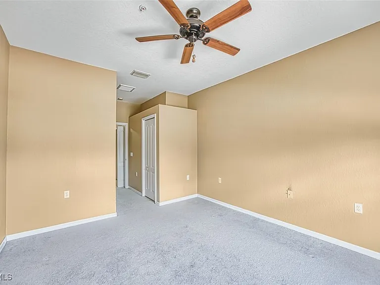 3211 Cottonwood Bnd #705 — Photo 28
