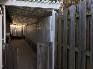 544 Kaimake Loop, Kailua, HI 96734