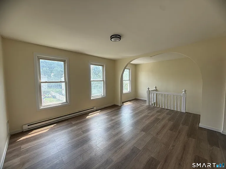 60 Pardee St — Photo 6