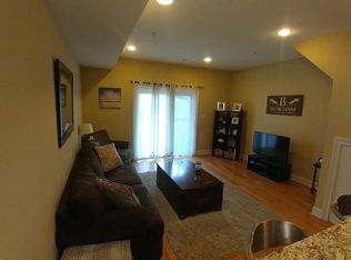 827 Corinthian Ave #2F, Philadelphia, PA 19130