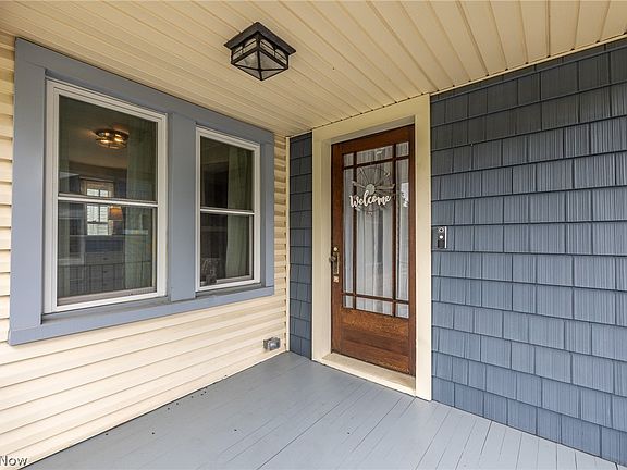 3rd image of 3619 W 132nd St