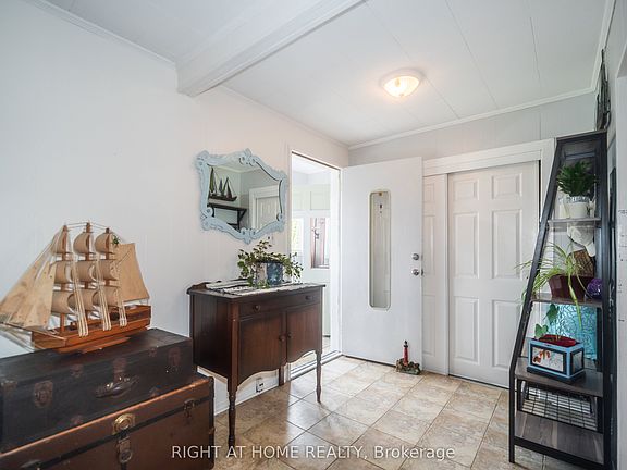 5th image of 1007 Ferrier Ave