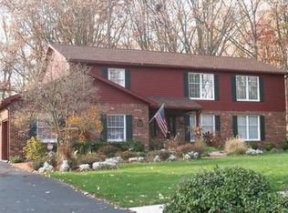 2507 Foxfire Ln, Findlay, OH 45840