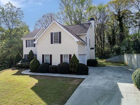 2nd image of 159 Roberts Rd