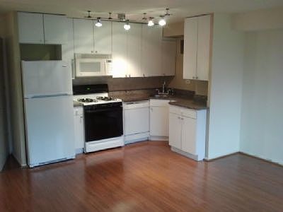 1st image of 3950 N Lake Shore Dr APT 404