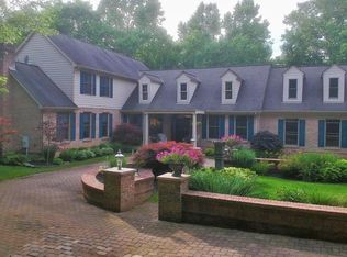 2112 Amber Hill Rd, Batavia, OH 45103