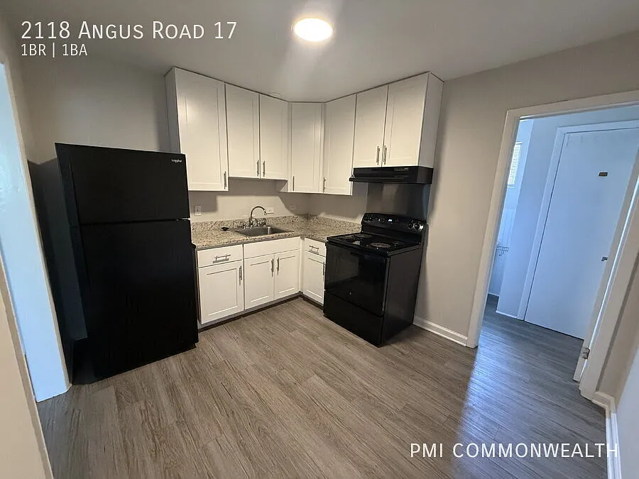 1 Bed / 1 Bath Apartment (Available 10/1/26) — Photo 2