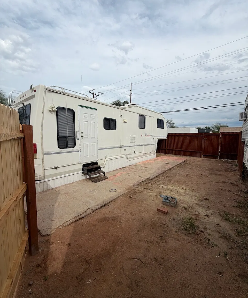 1 bed, 400 sqft, $595 — Photo 2