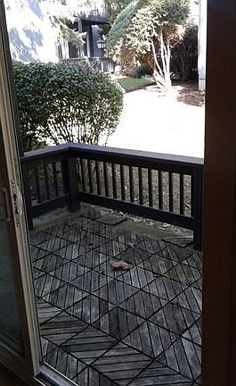 5th image of 36 Ameridge Dr