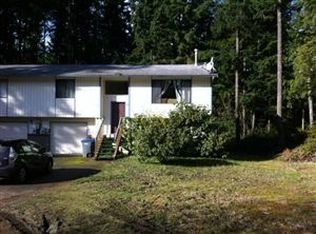 1585 NW Palmer Ln, Bremerton, WA 98311