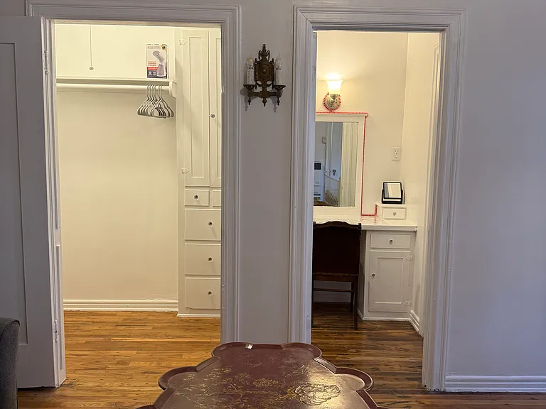 1803 N Wilton Pl #105 — Photo 18