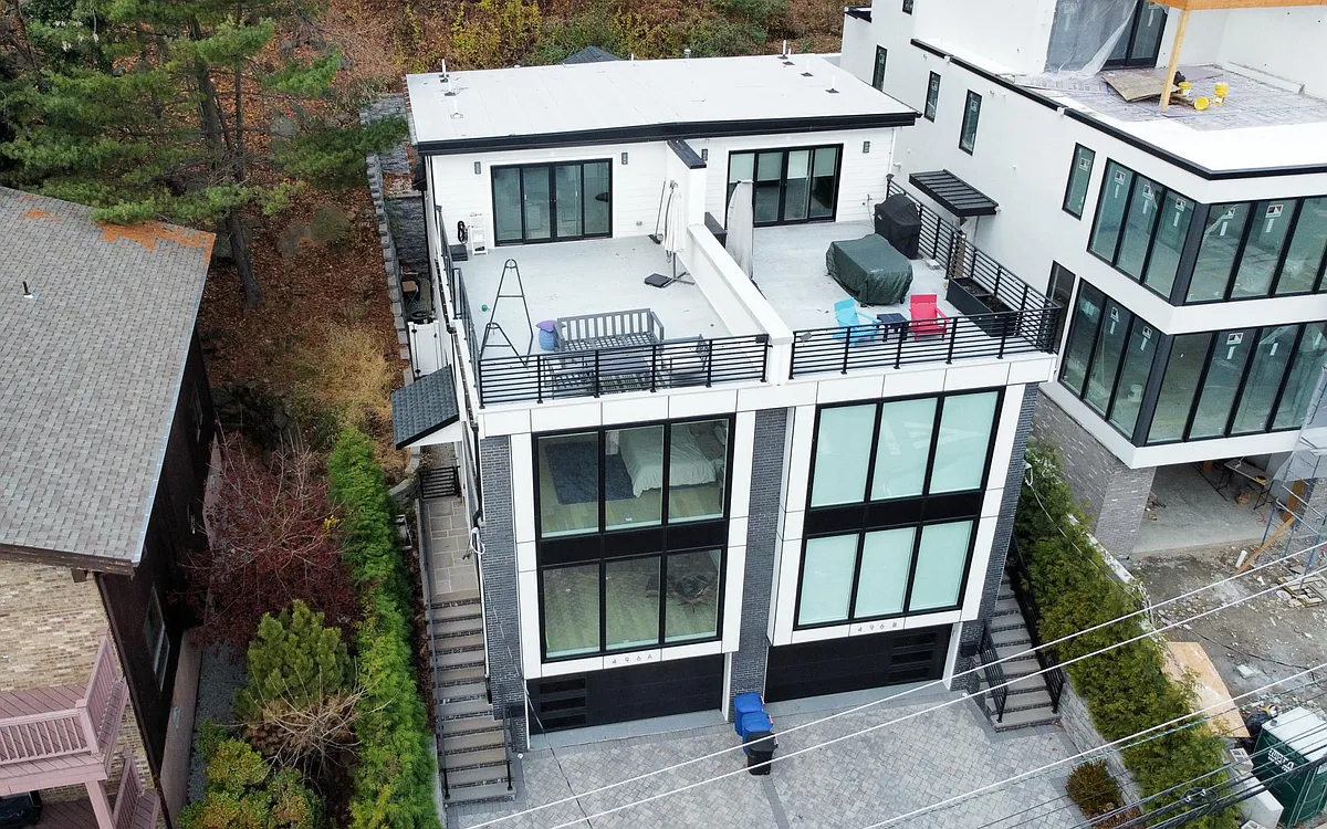 Building Photo - 496 Undercliff Ave #3A