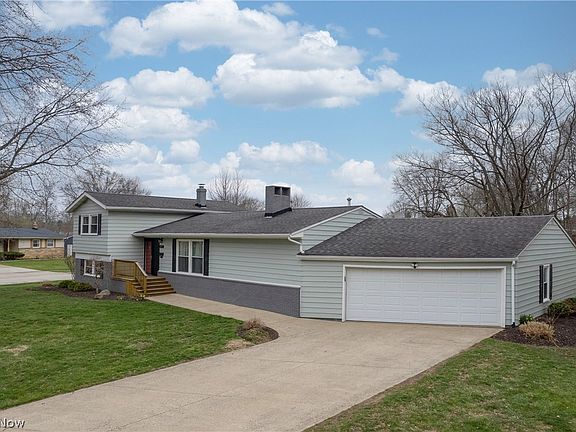 3rd image of 2397 Norman Dr